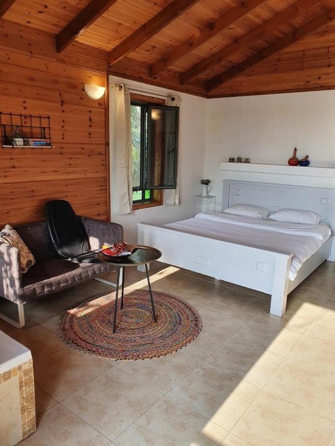 Sharvit Hakesem Villa Livnim Екстериор снимка