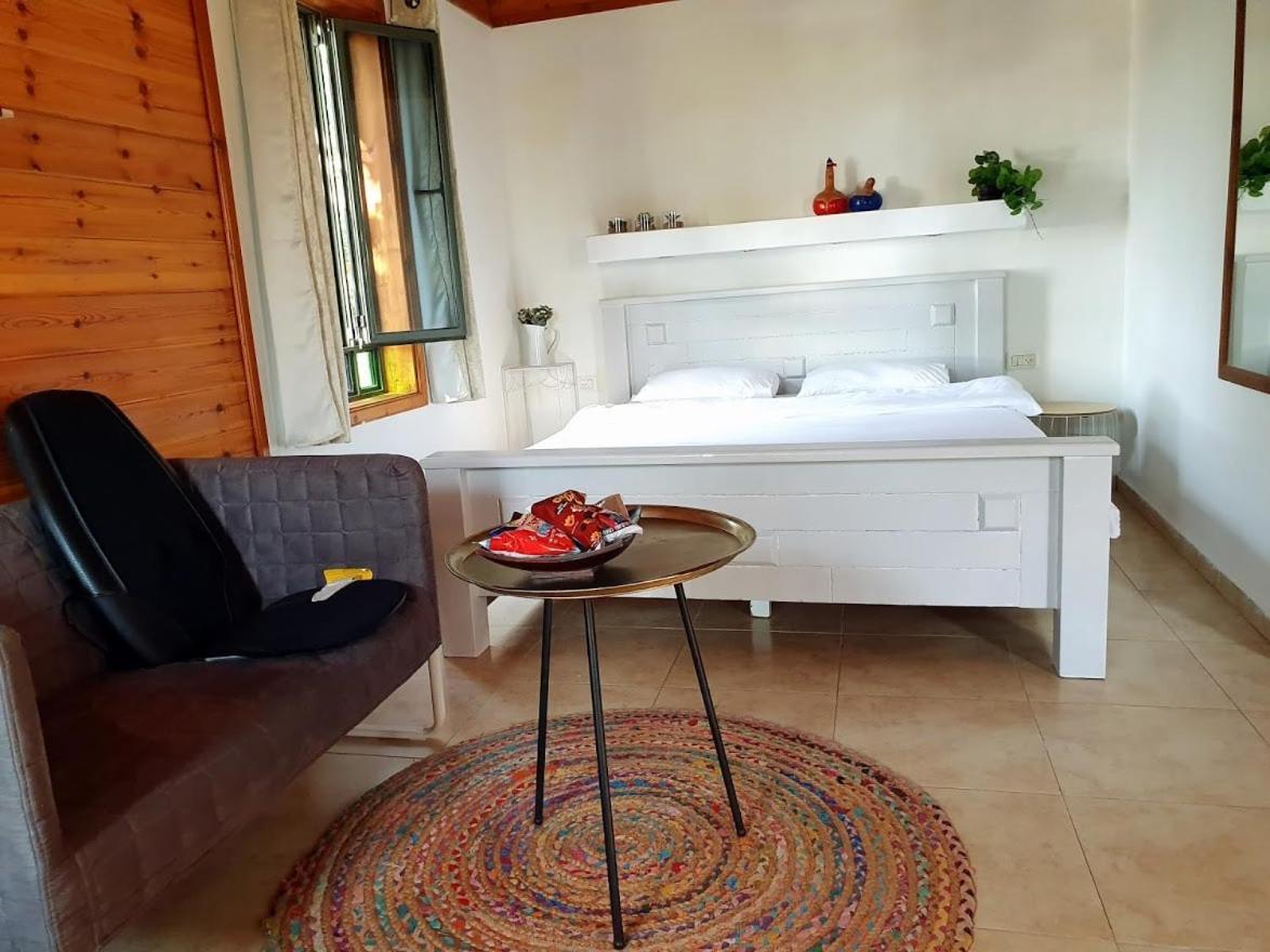 Sharvit Hakesem Villa Livnim Екстериор снимка