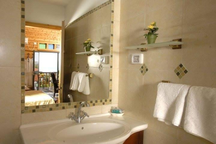 Sharvit Hakesem Villa Livnim Екстериор снимка