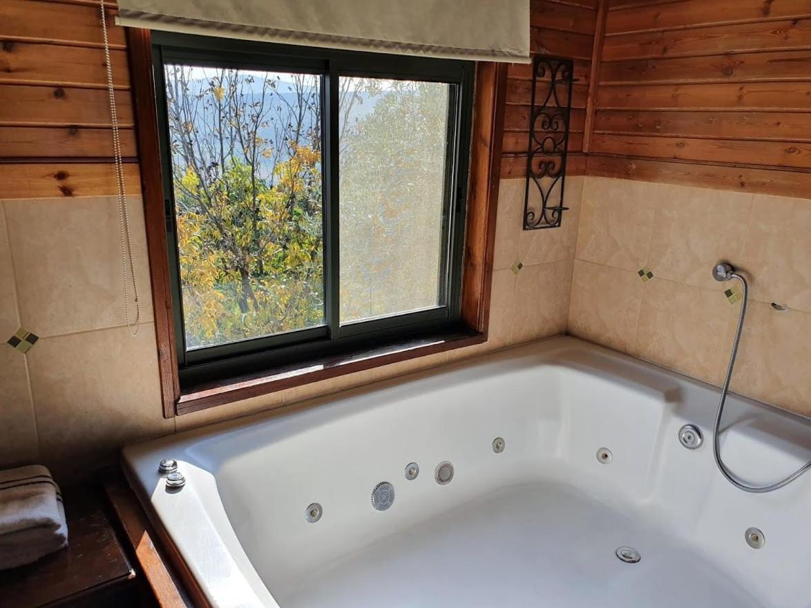 Sharvit Hakesem Villa Livnim Екстериор снимка