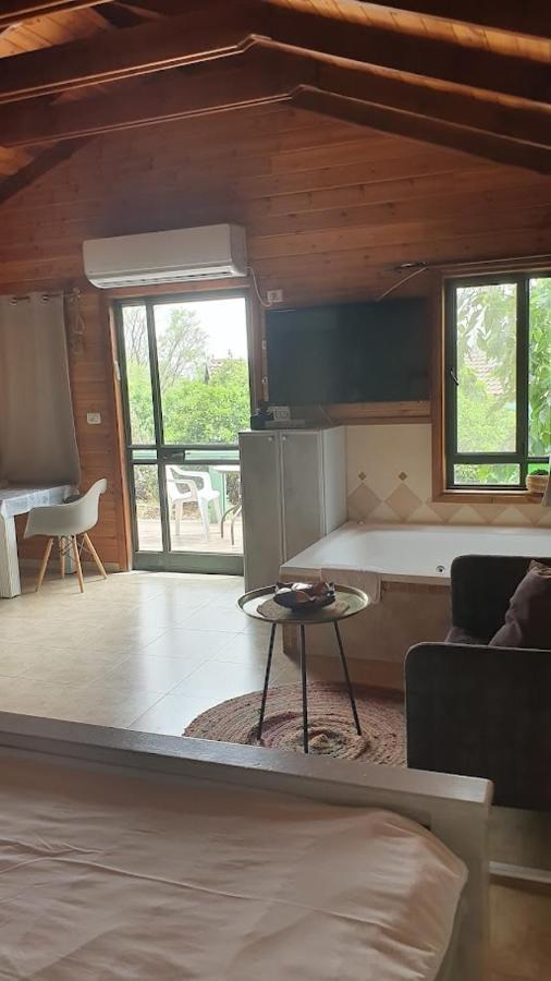 Sharvit Hakesem Villa Livnim Екстериор снимка